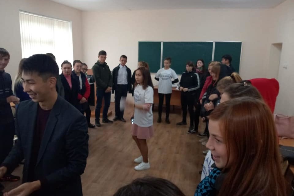 Біз бір командамыз