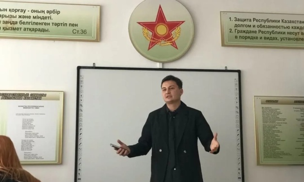 ”Сен және Заң” тақырыбында пікірталас турнирі өтті